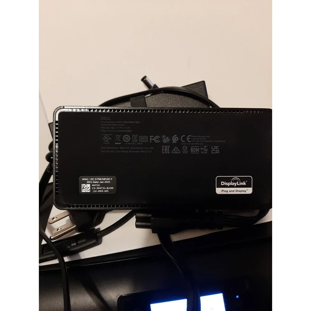 Dell D6000 double display station